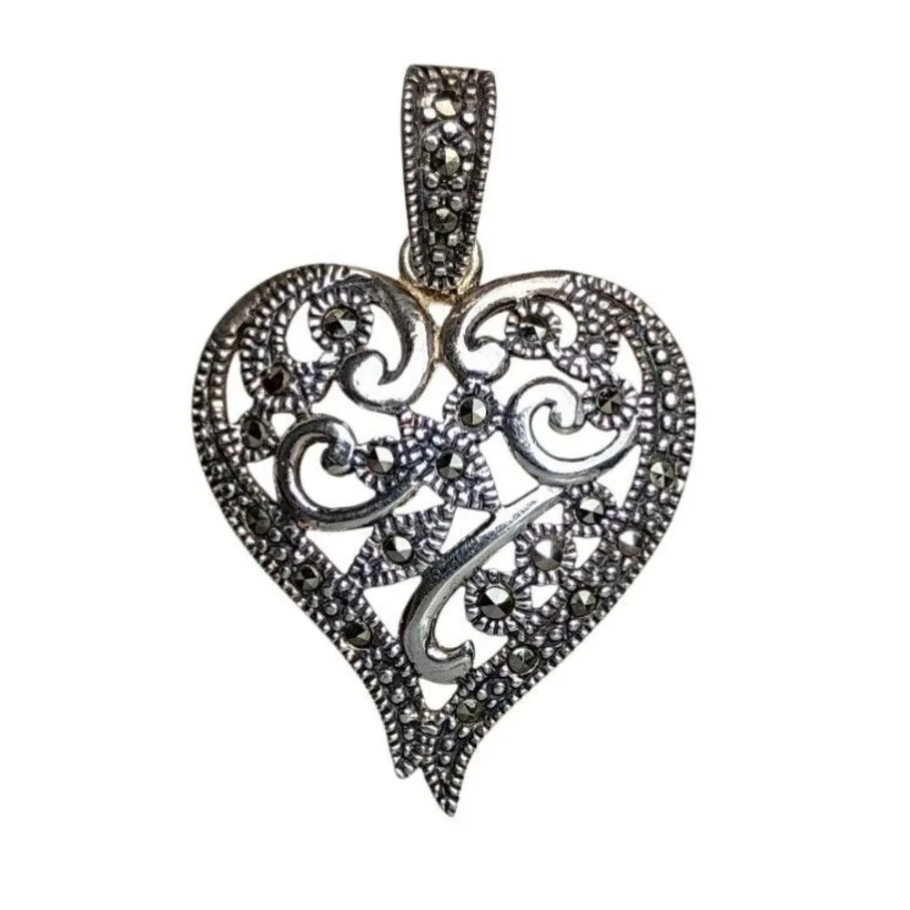 Authentic Original Vintage Style vintage sterling
